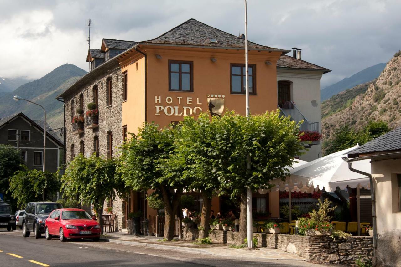 Hotel Poldo La Guingueta D'Aneu Luaran gambar